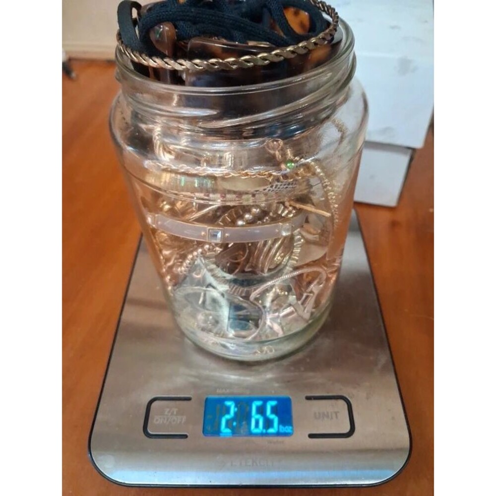 Gold tone mystery jar - Picture 5 of 5